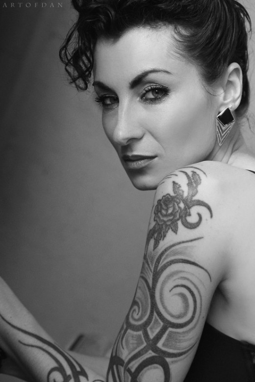 ARTOFDANWORLD – 16 January 2019 –  Model name not found in “Tattoo Lady” – 21 images